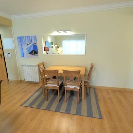 Carnaxide Modern T1 Apartment W Balcony In Carnaxide Oeiras Lisbon Eksteriør billede