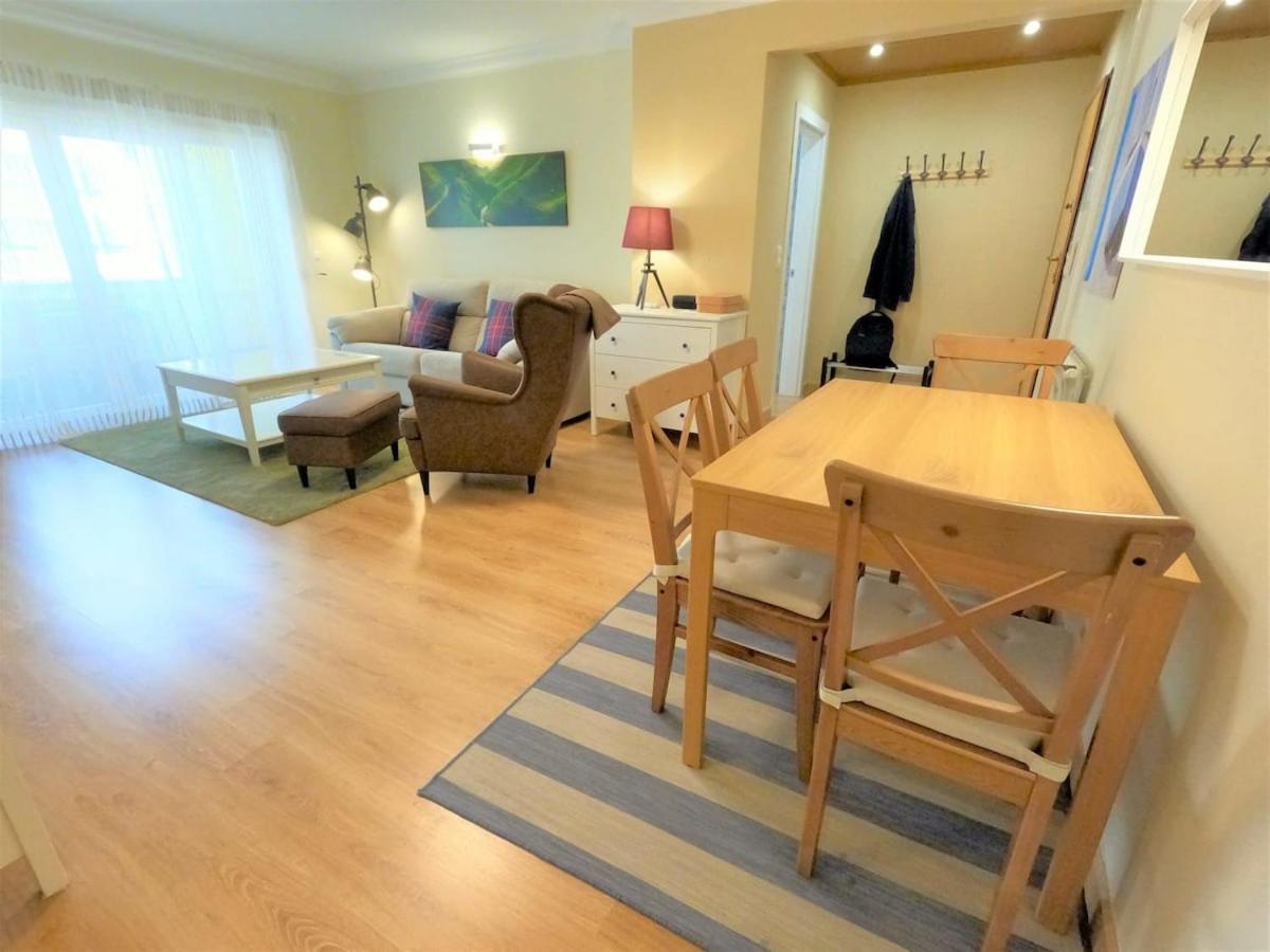 Carnaxide Modern T1 Apartment W Balcony In Carnaxide Oeiras Lisbon Eksteriør billede