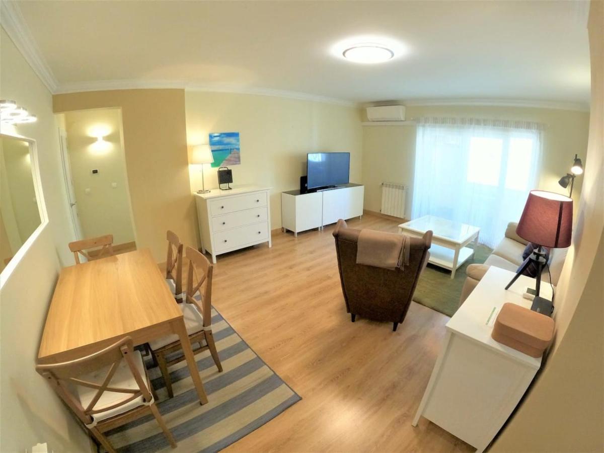 Carnaxide Modern T1 Apartment W Balcony In Carnaxide Oeiras Lisbon Eksteriør billede