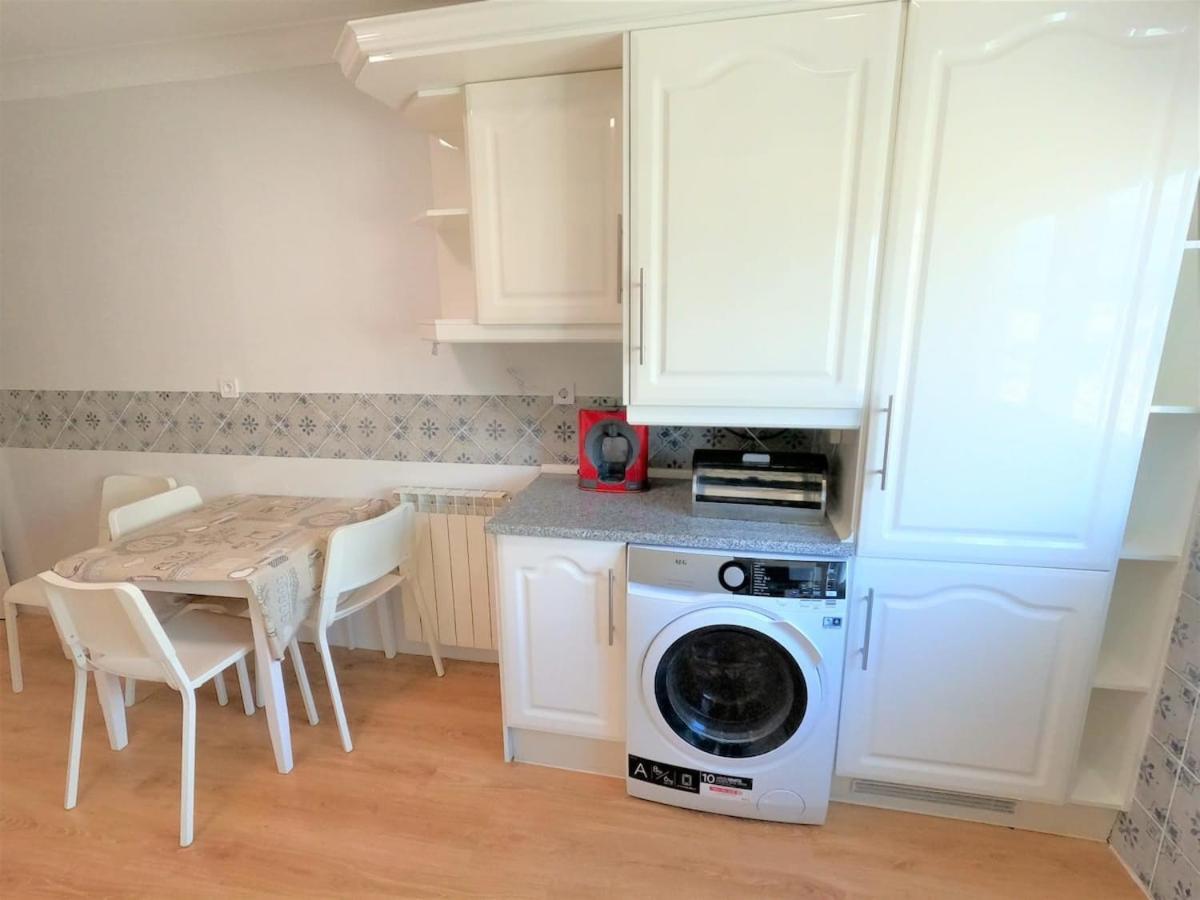 Carnaxide Modern T1 Apartment W Balcony In Carnaxide Oeiras Lisbon Eksteriør billede